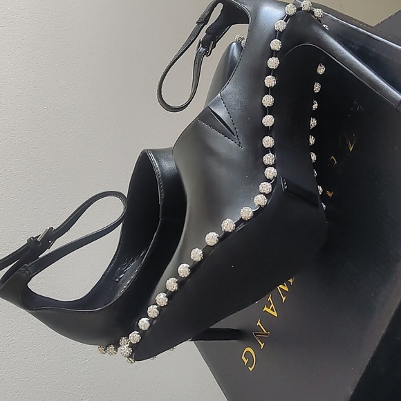 Azalea Wang Fossa Embellish Strap Pump - Picture 6 of 6